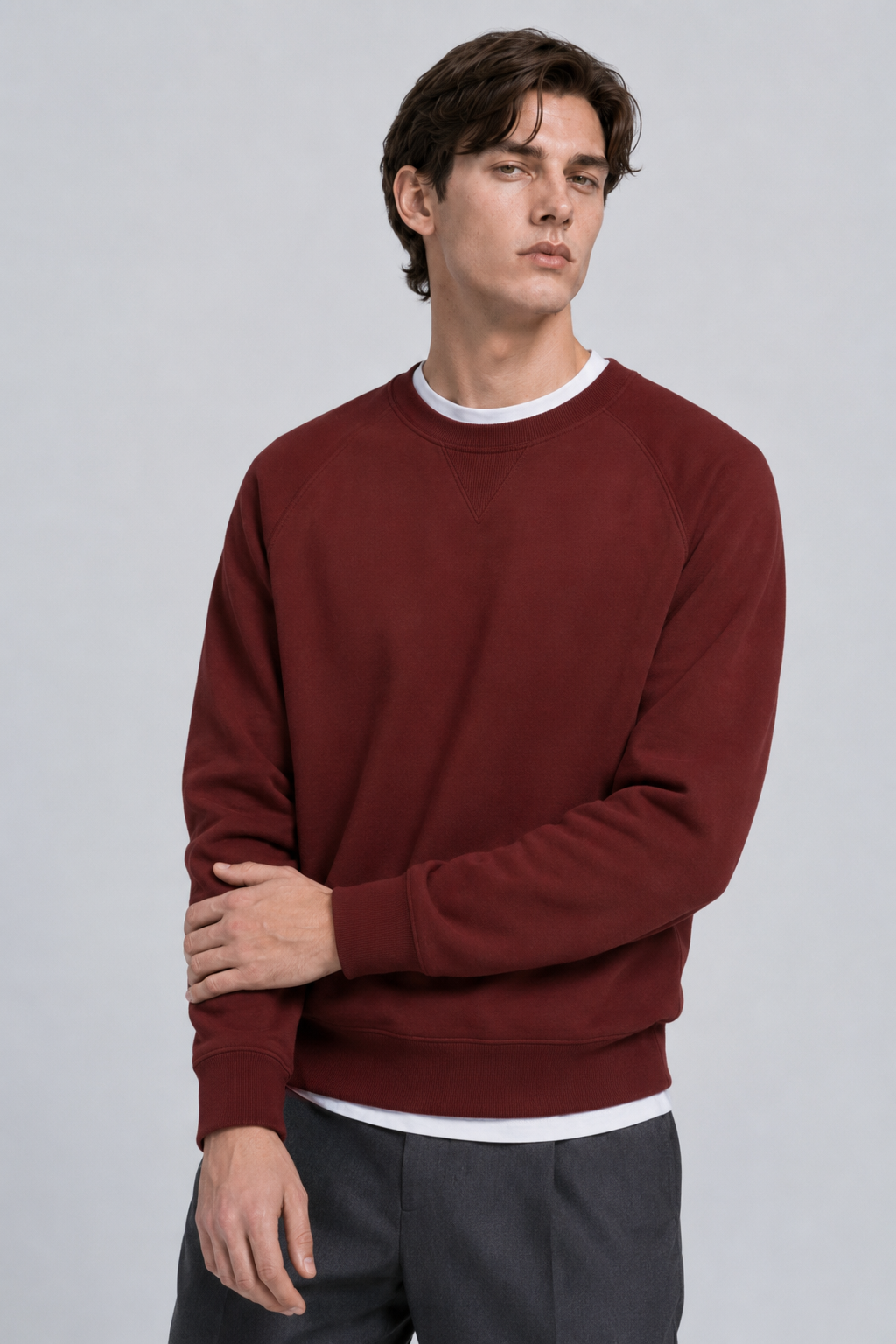 FELPA GIROCOLLO CON MANICHE RAGLAN
