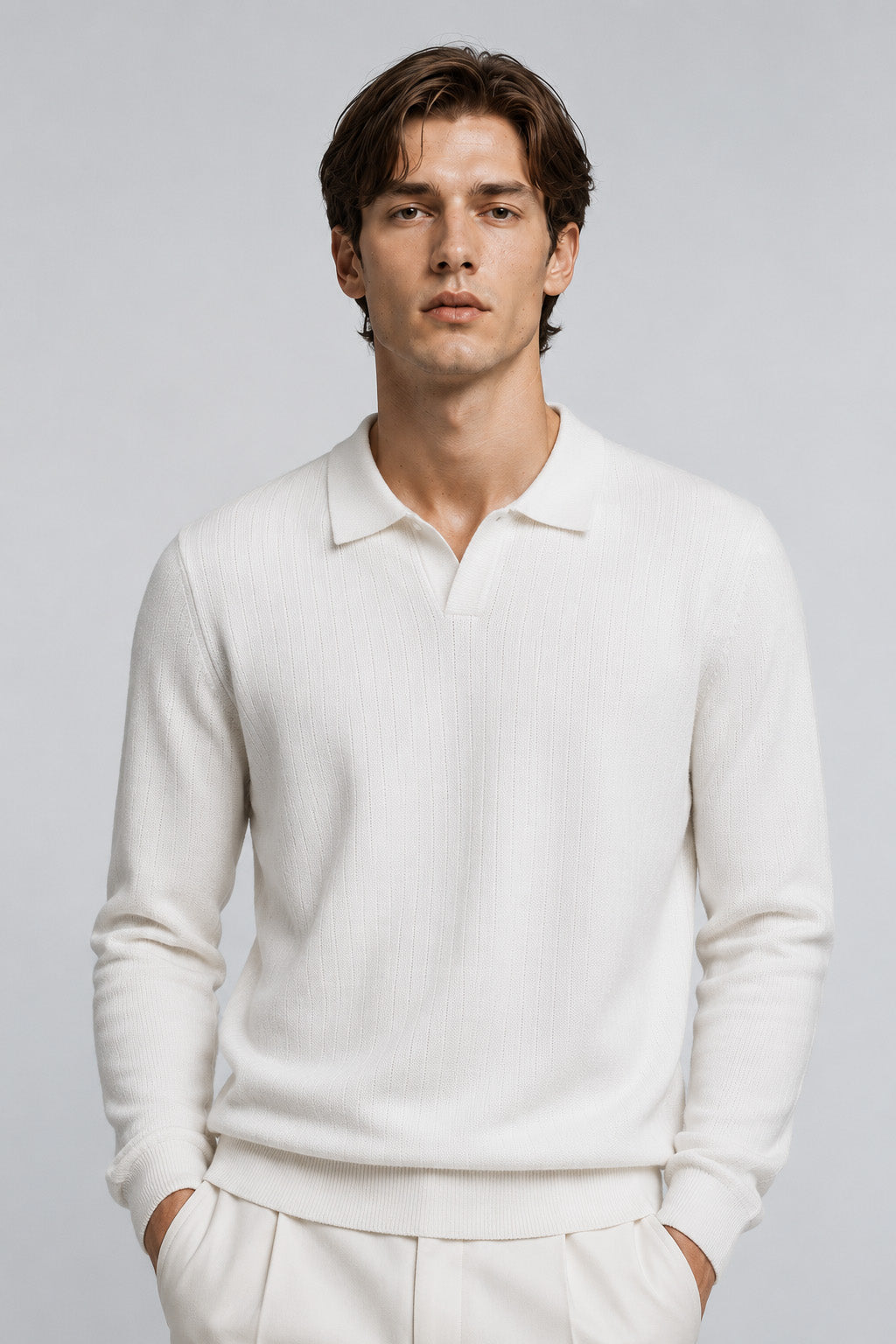POLO CON SCOLLO A V