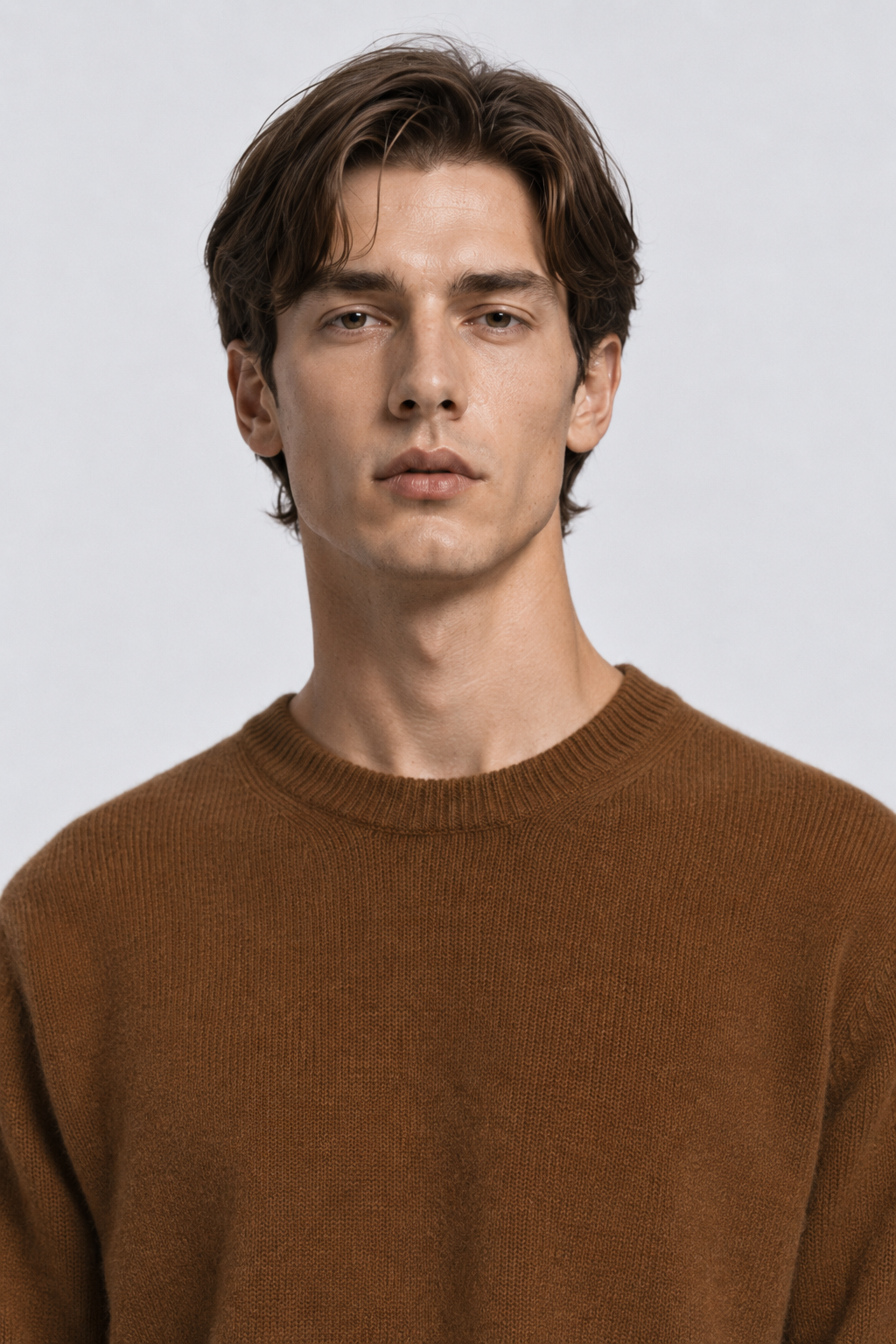 MAGLIONE IN CASHMERE CON TOPPA SUL GOMITO